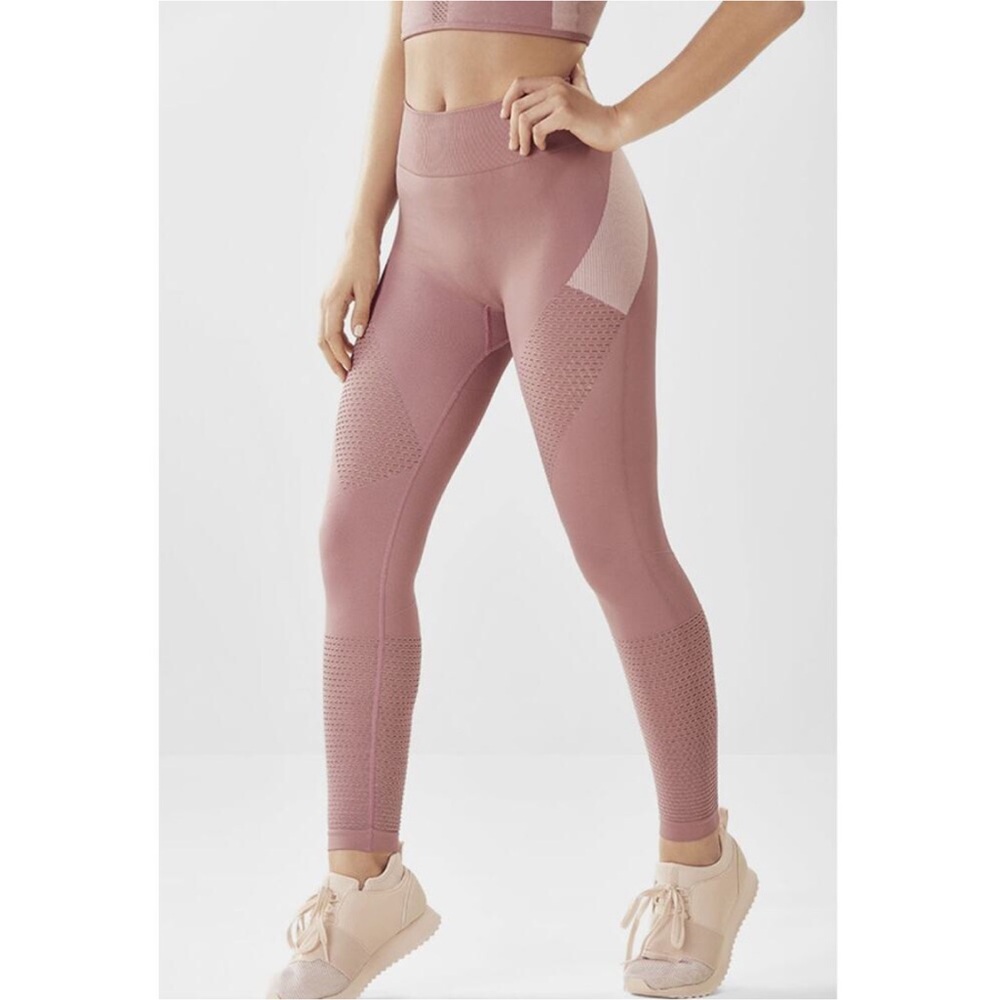 Fabletics Demi Lovato Leggings Womens Medium Pink Vintage Rose Seamless